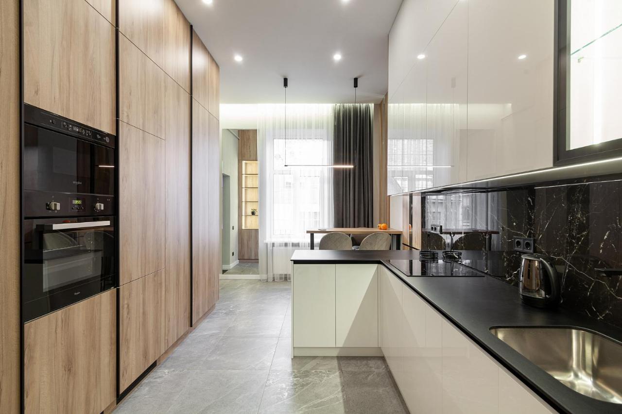 לבוב Royal Apartament On Voloshyna 2 מראה חיצוני תמונה