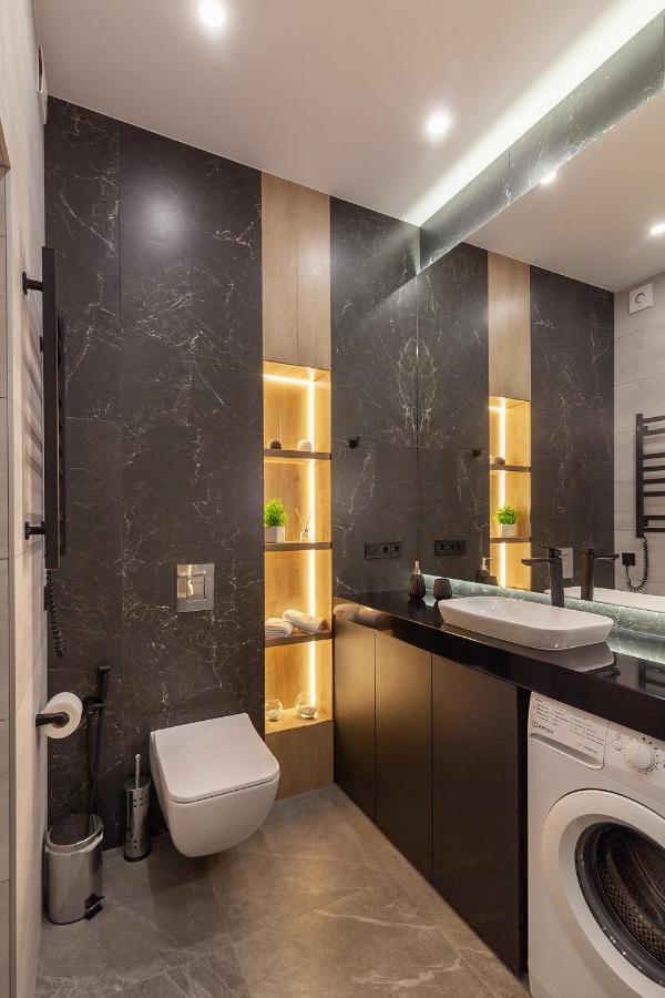לבוב Royal Apartament On Voloshyna 2 מראה חיצוני תמונה