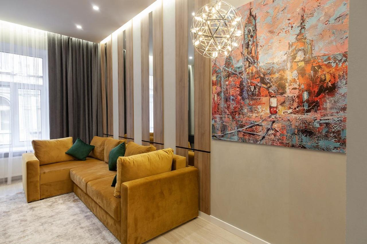 לבוב Royal Apartament On Voloshyna 2 מראה חיצוני תמונה