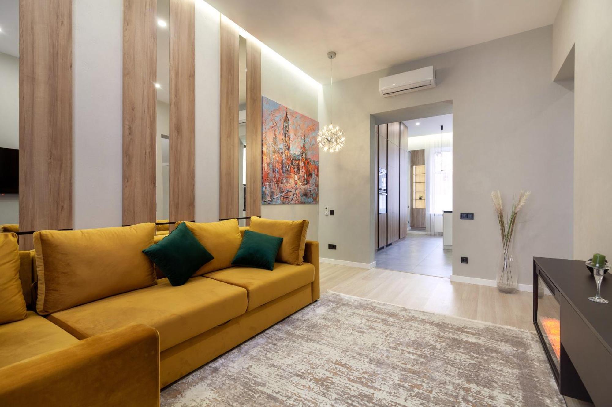 לבוב Royal Apartament On Voloshyna 2 מראה חיצוני תמונה